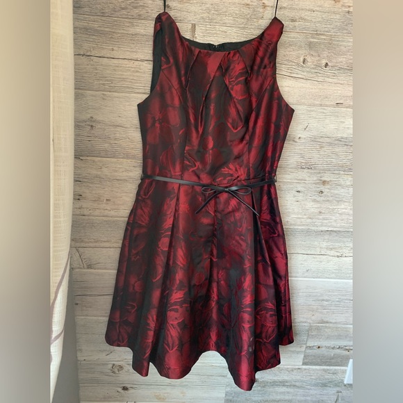 Dress - Bellissima Fashons for any occasion! - Picture 3 of 9